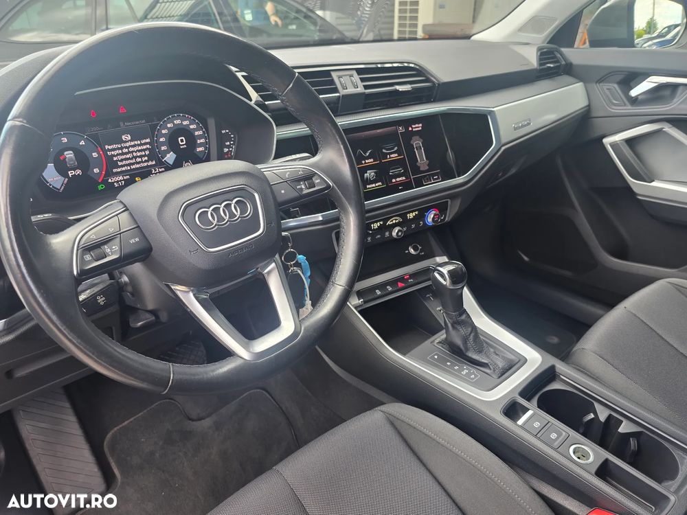 Audi Q3 2.0 35 TDI S tronic Advanced - 14