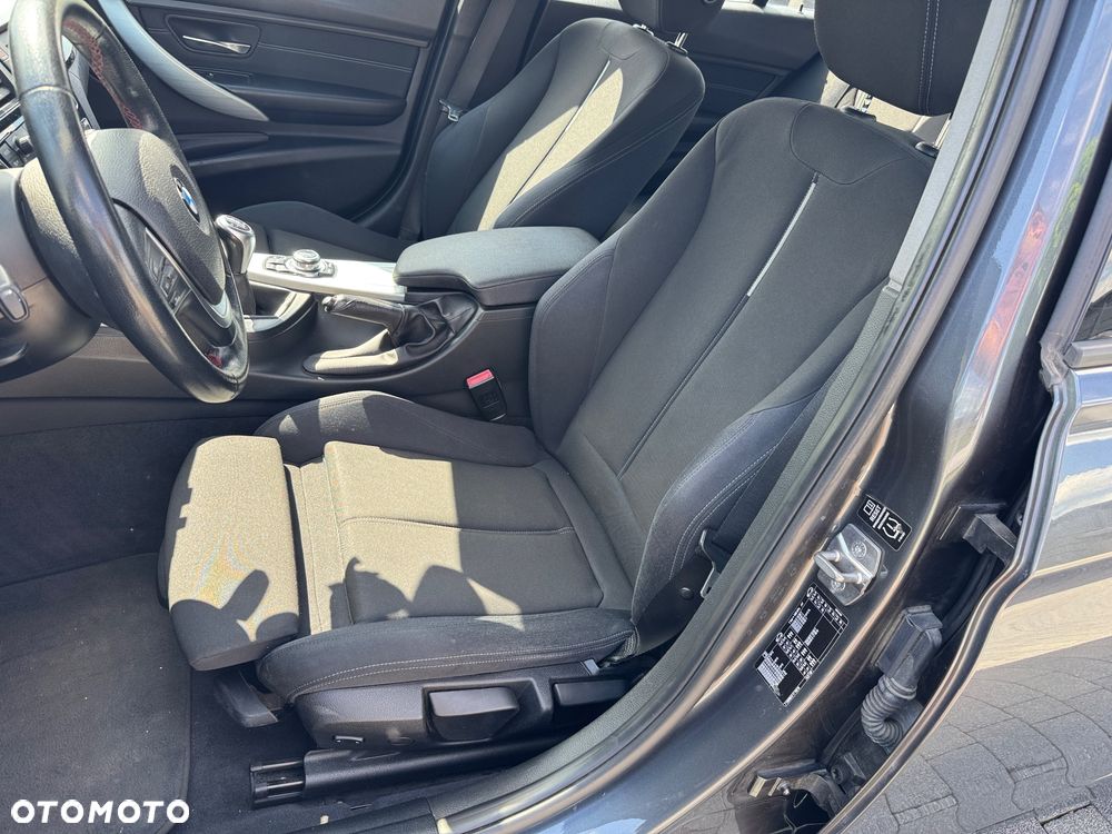 BMW Seria 3 318d Blue Performance Luxury Line - 20