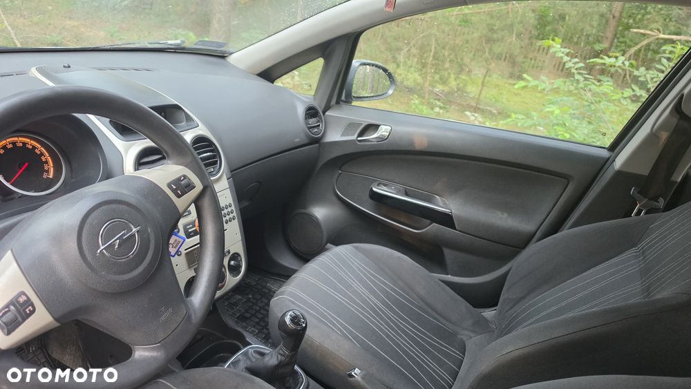 Opel Corsa - 6