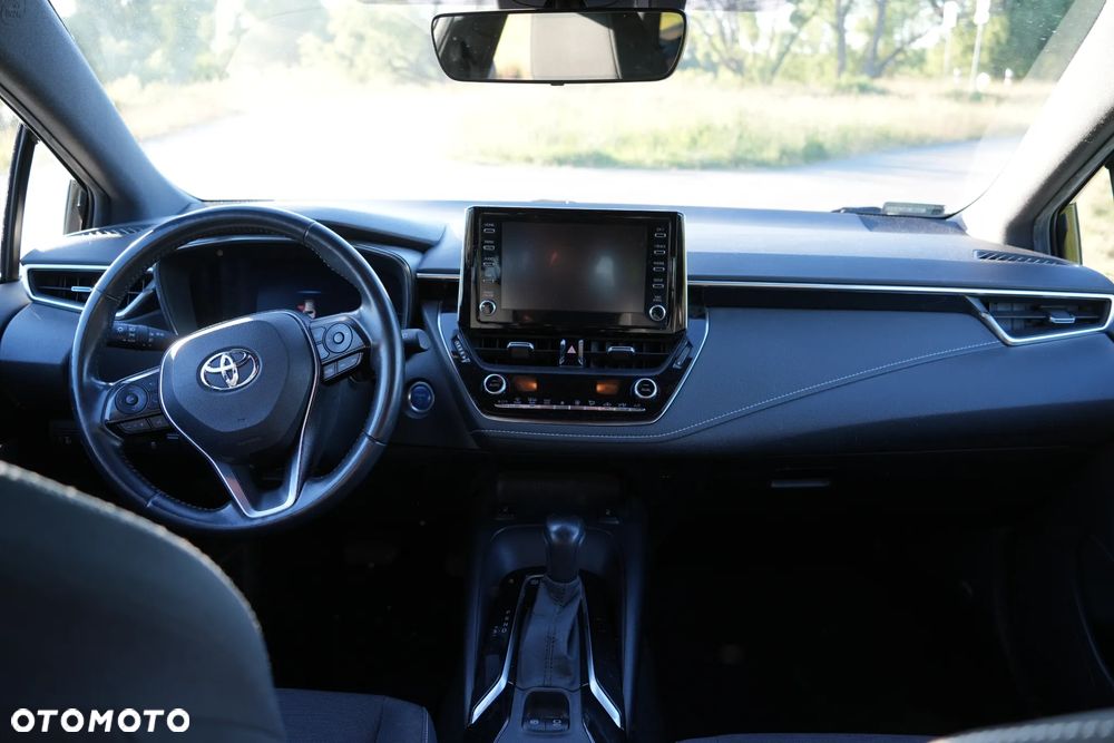 Toyota Corolla 2.0 Hybrid Comfort - 13
