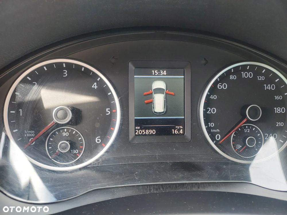 Volkswagen Tiguan 2.0 TDI DPF 4Motion DSG Cup Sport & Style - 32