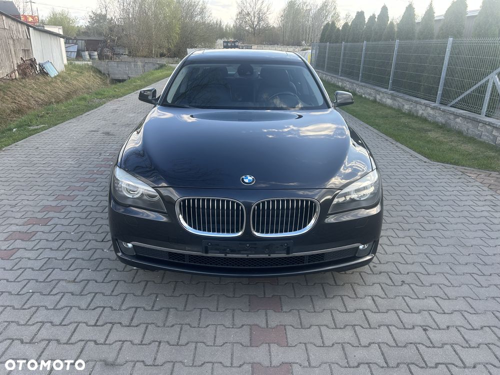 BMW Seria 7 740d - 1