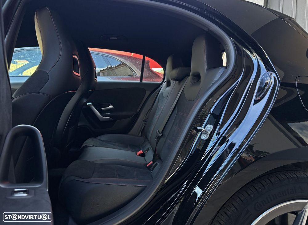 Mercedes-Benz A 250 - 19