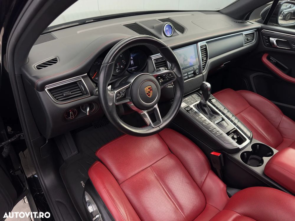 Porsche Macan Standard - 11