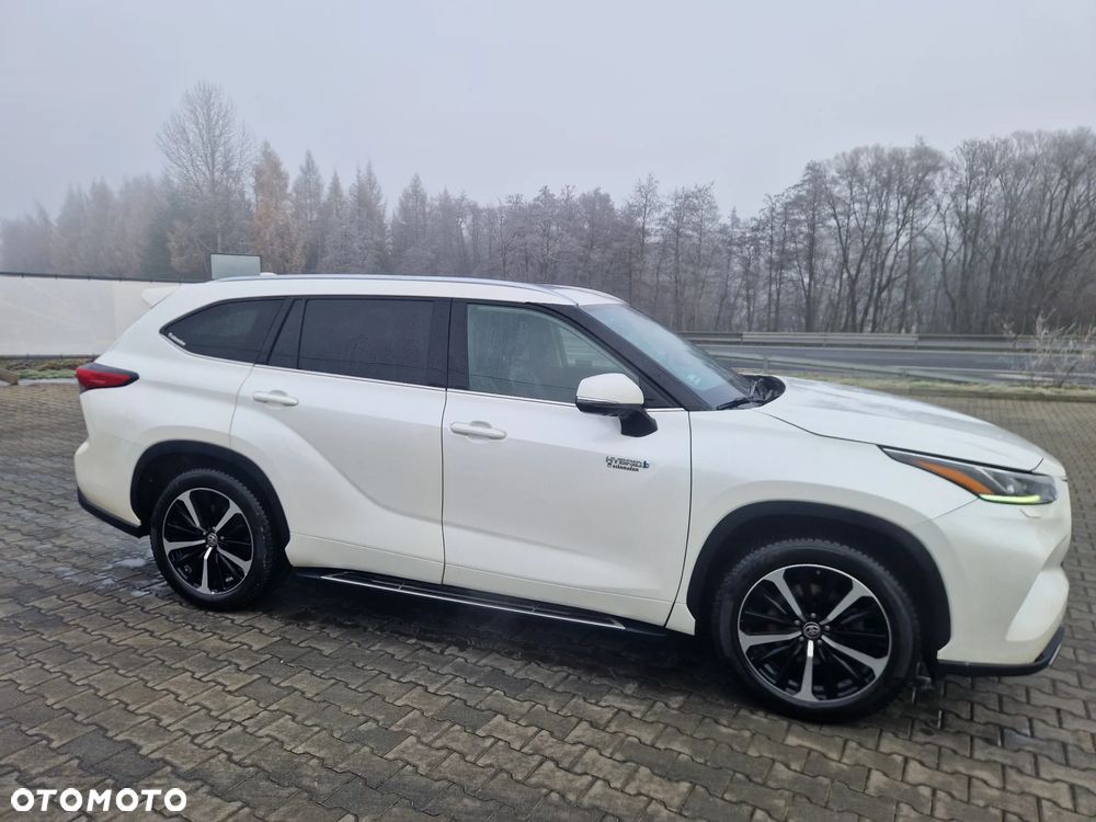 Toyota Highlander 2.5 Hybrid Executive - 10