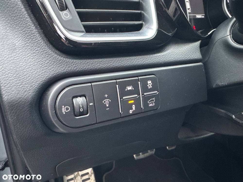 Kia Ceed 1.4 T-GDI DCT OPF Platinum Edition - 25
