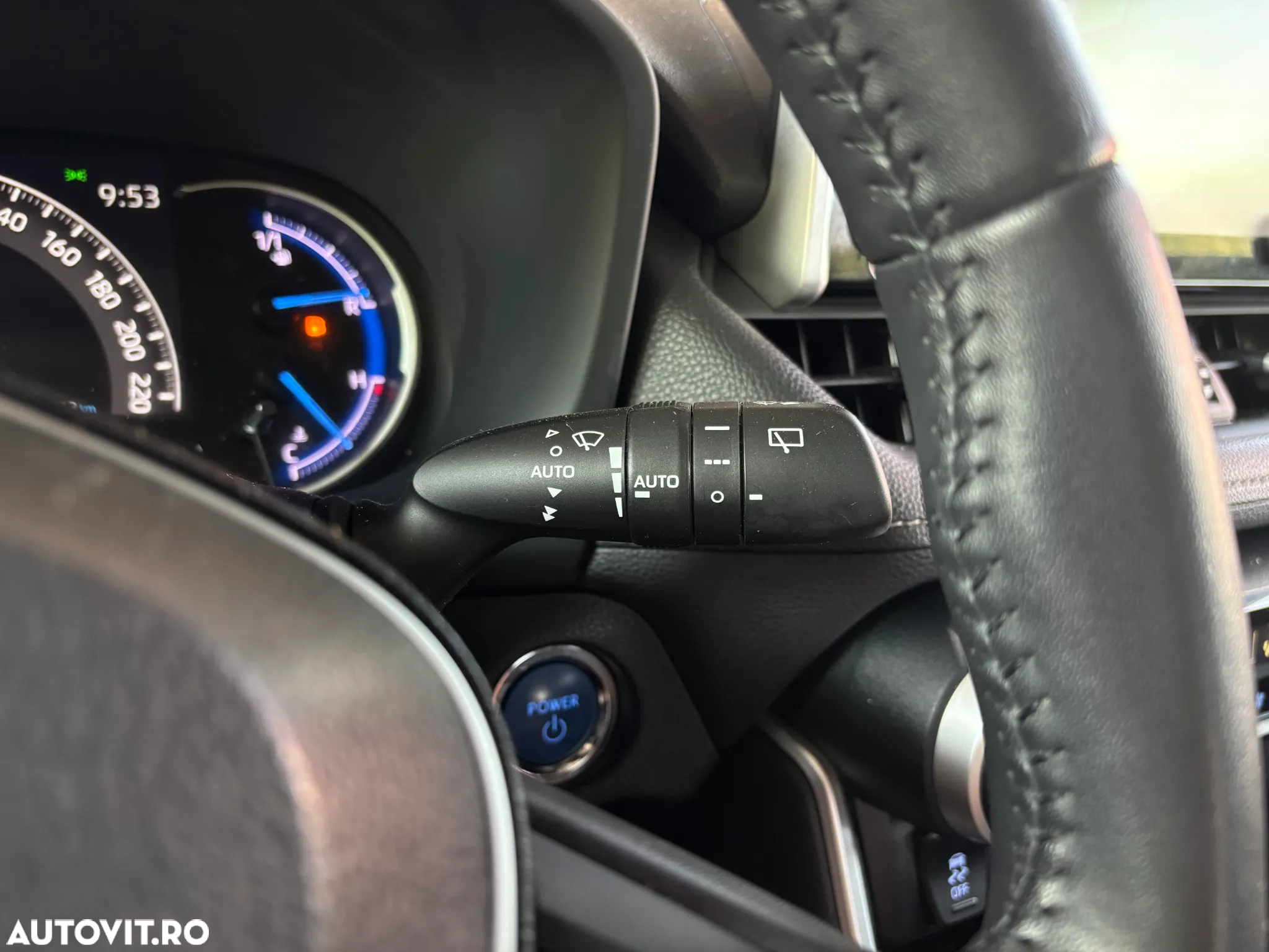 Toyota RAV4 2.5 Hybrid VVT-iE 4x4 Dynamic - 34