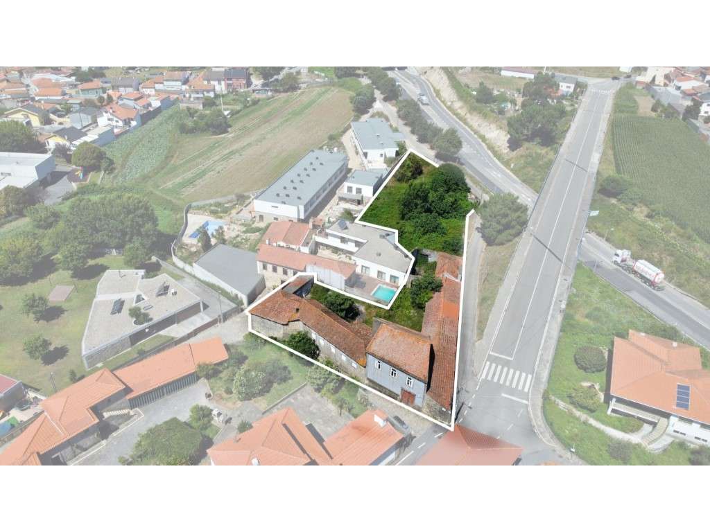 Propriedade para reconstrução em Guifões - Grande imagem: 2/7