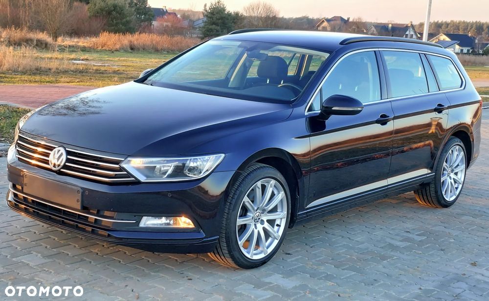 Volkswagen Passat - 2