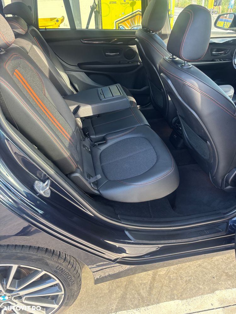 BMW Seria 2 216i Sport Line - 9
