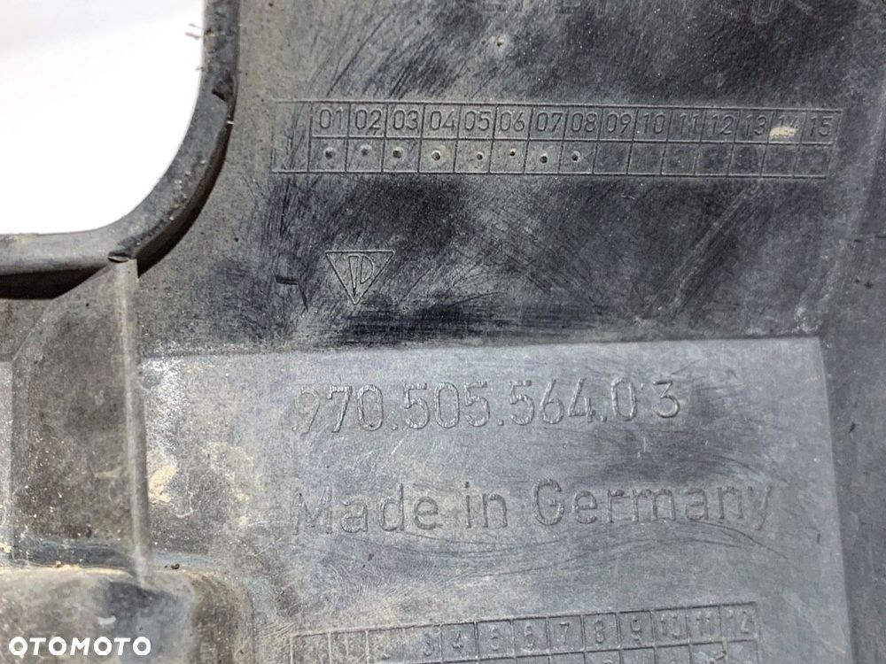 KRATKA ZDERZAKA PRAWY PRZÓD  PORSCHE PANAMERA (970) 2009 - 2017 4.8 4S 294 kW [400 KM] benzyna 2009 - 5