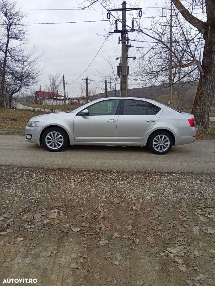 Skoda Octavia 1.2 TSI ELEGANCE - 2