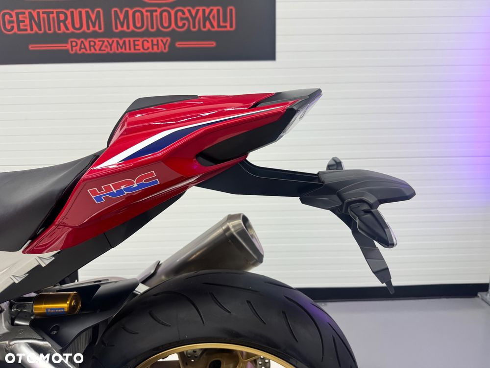Honda CBR - 28