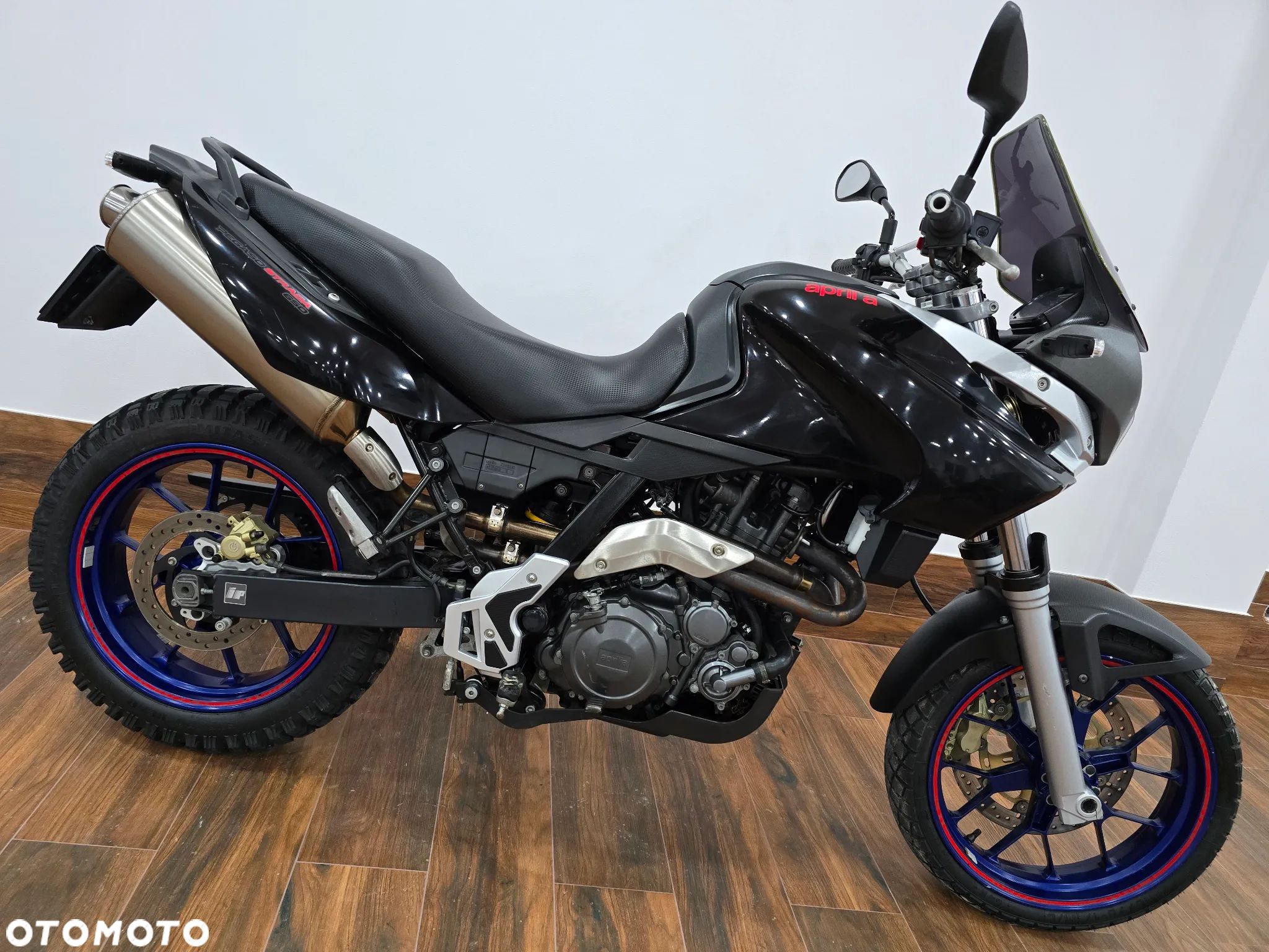Aprilia Pegaso - 1