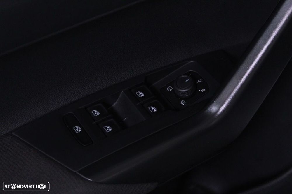 VW Polo 1.0 TSI Life DSG - 20