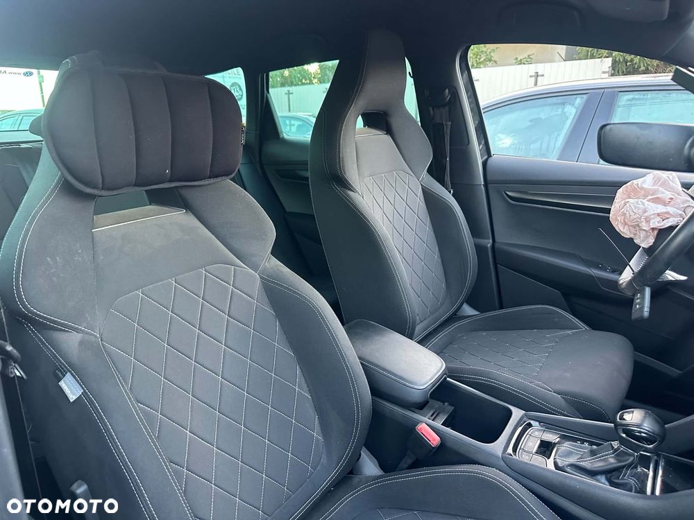 Skoda Karoq 2.0 TDI SCR DSG Tour - 8