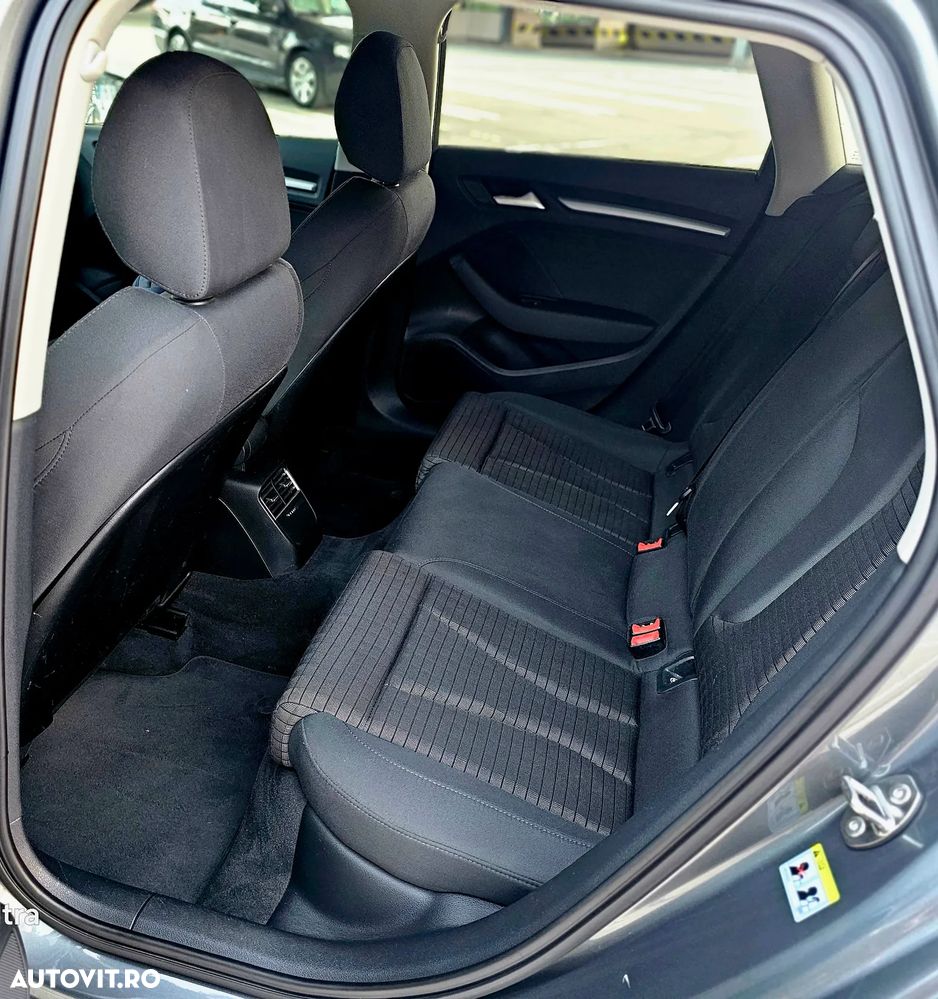 Audi A3 Sportback 1.4 TFSI S line Sportpaket - 11