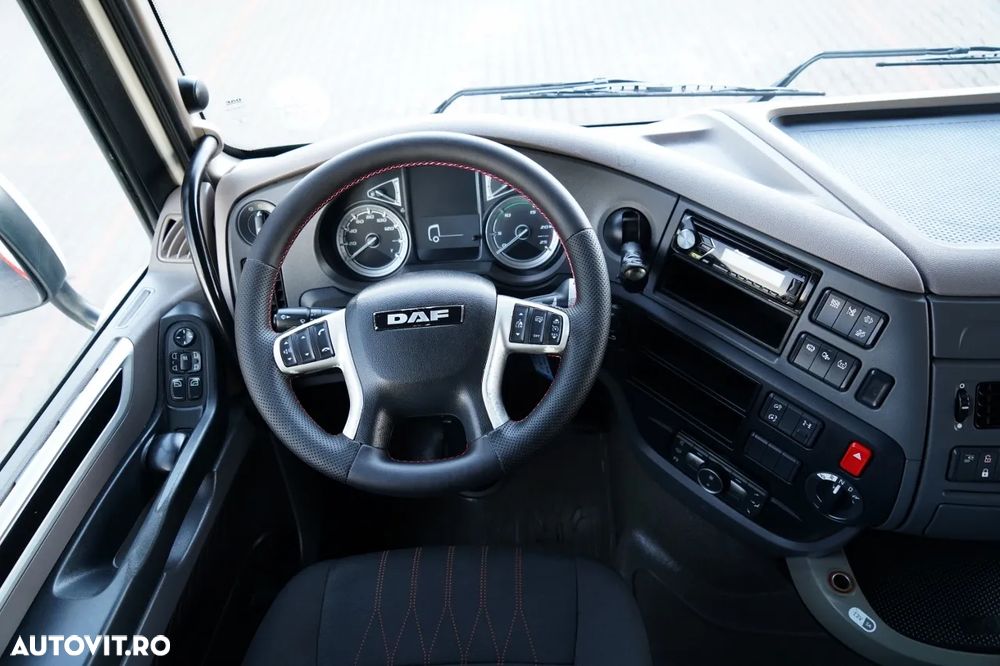 DAF XF 530 / RETARDER / AER CONDIȚIONAT PARCARE / CABINĂ SUPER SPACE / - 30