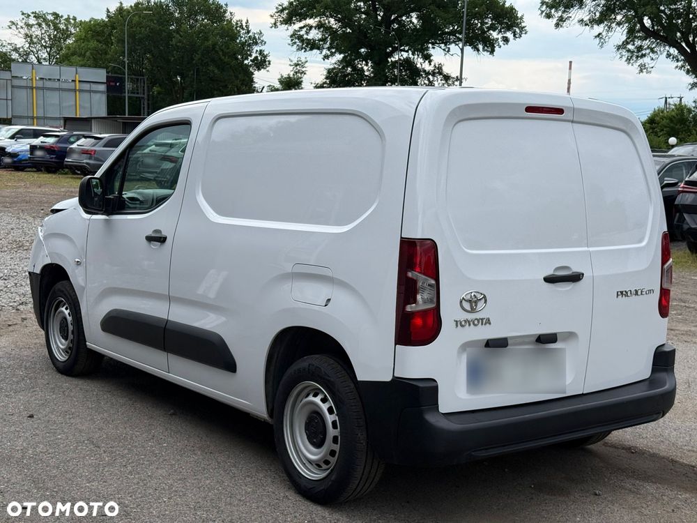 Toyota PROACE CITY 1.5 CRD - 13