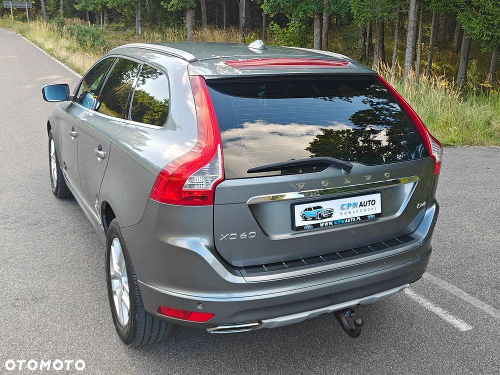Volvo XC 60 D4 Geartronic Summum - 8