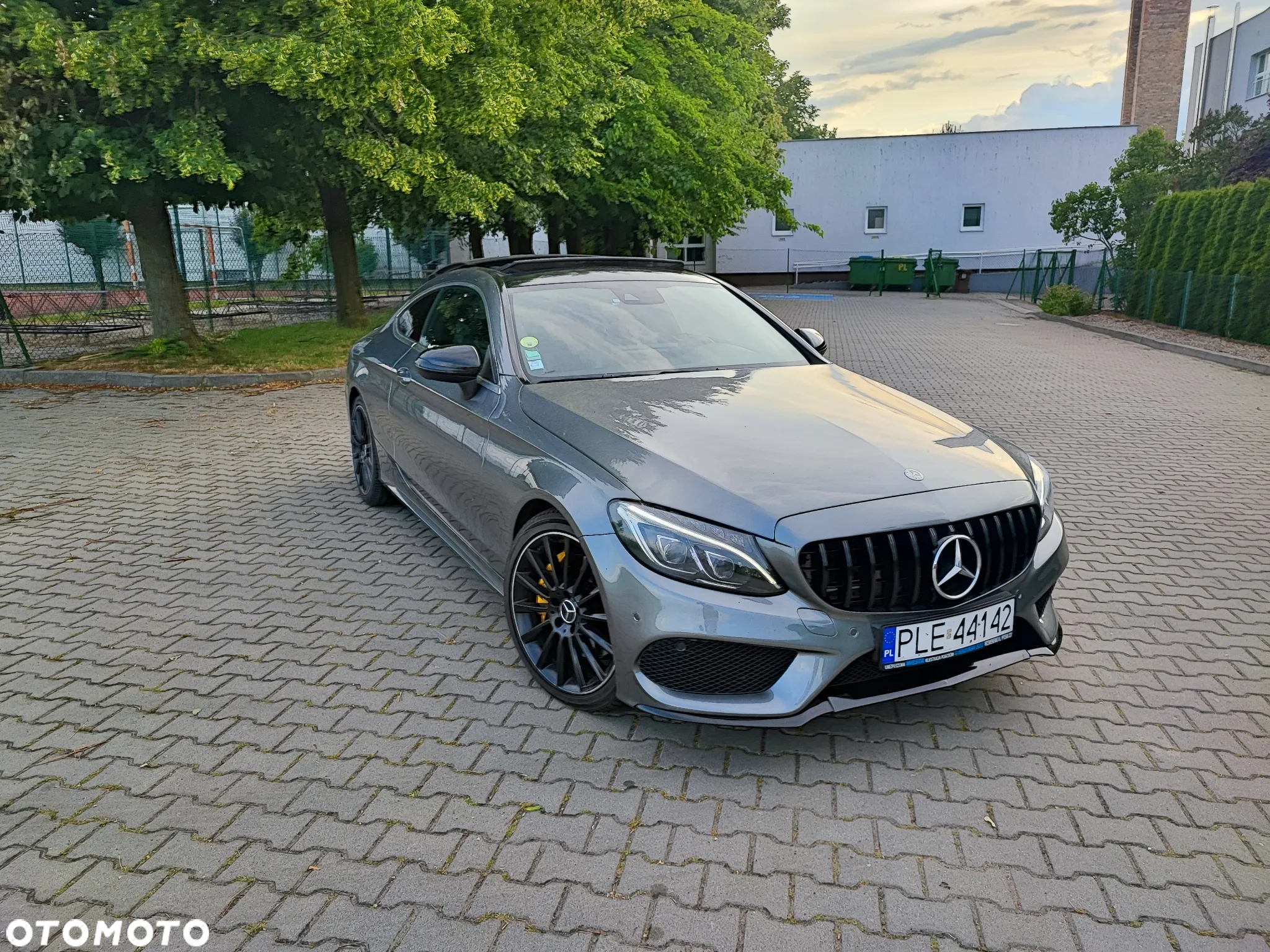 Mercedes-Benz Klasa C 250 d Coupe 9G-TRONIC AMG Line - 4