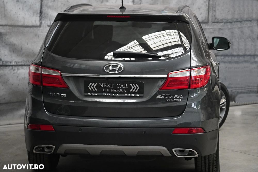 Hyundai Grand Santa Fe 2.2 CRDi 4WD Automatik Luxury - 3