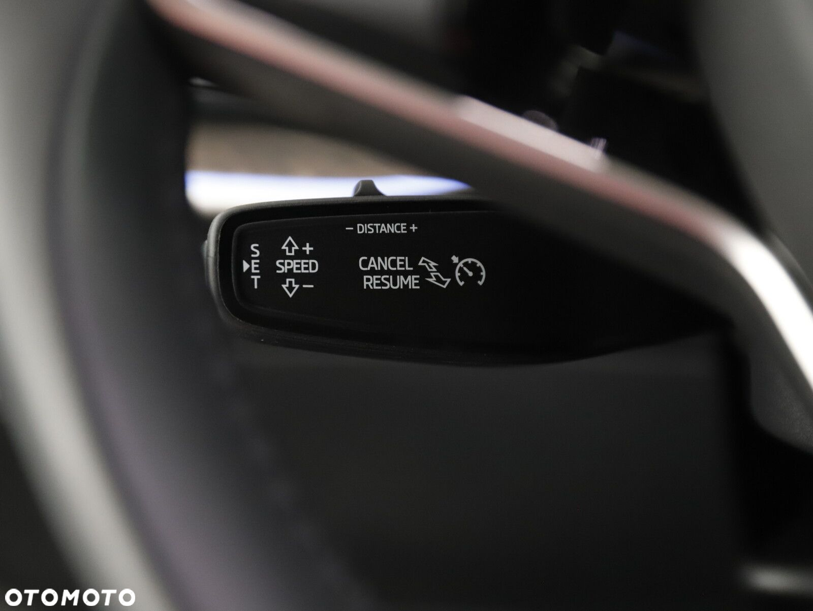Skoda Superb 1.5 TSI L&K DSG - 23