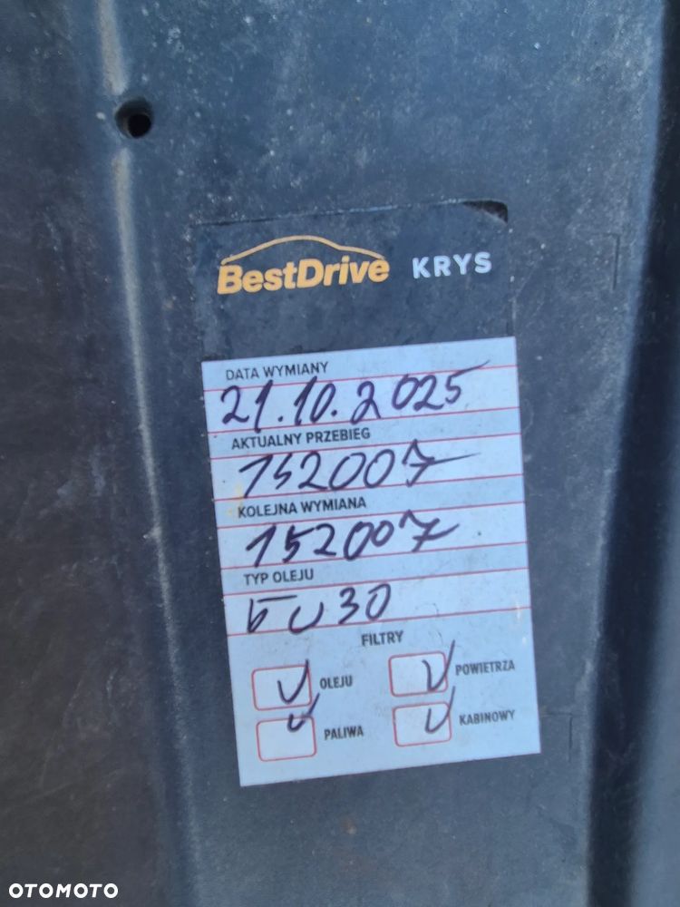 Peugeot 2008 1.6 BlueHDi Allure - 13