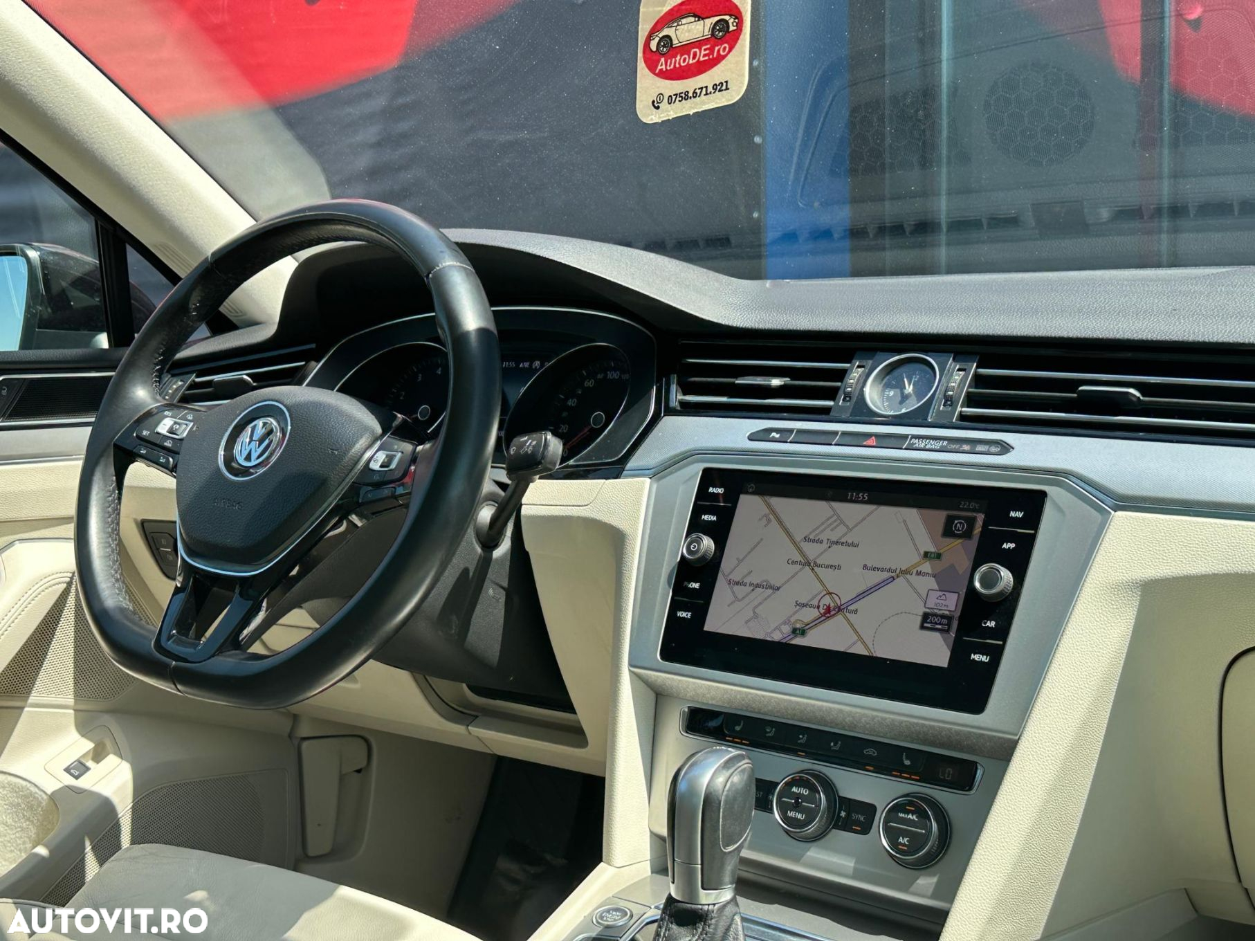 Volkswagen Passat - 10