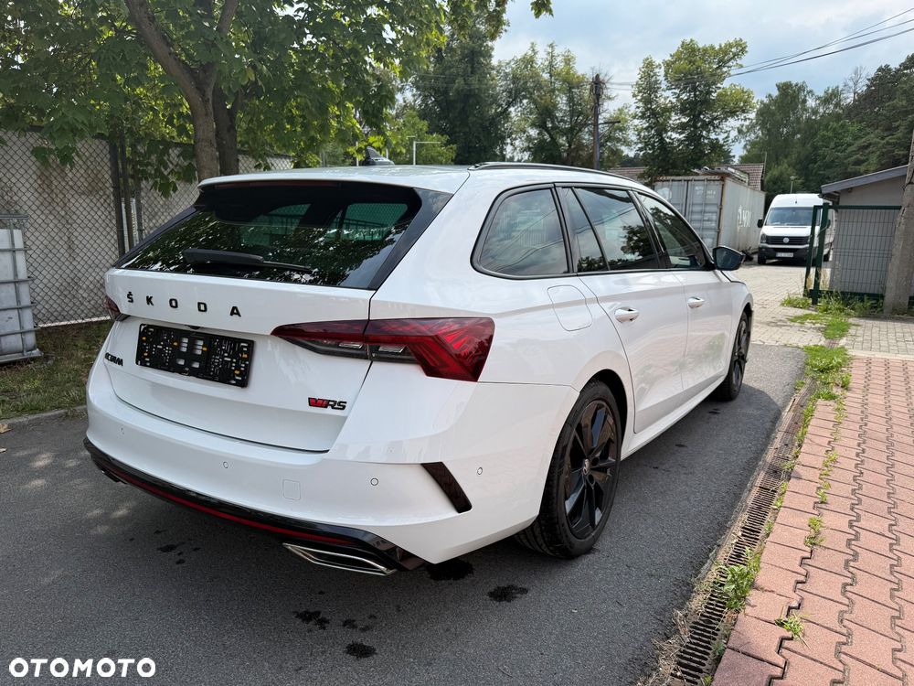 Skoda Octavia 2.0 TDI DSG 4x4 RS Plus - 3
