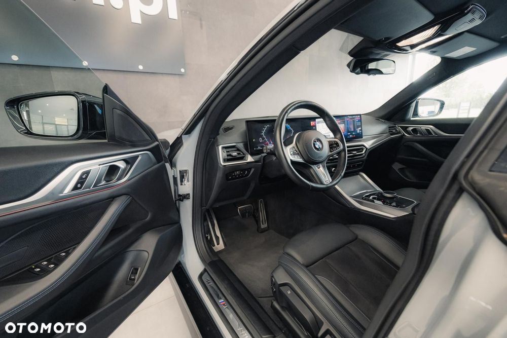 BMW Seria 4 420d xDrive mHEV M Sport - 10