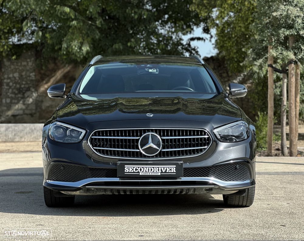 Mercedes-Benz E 300 de 4Matic T 9G-TRONIC - 2