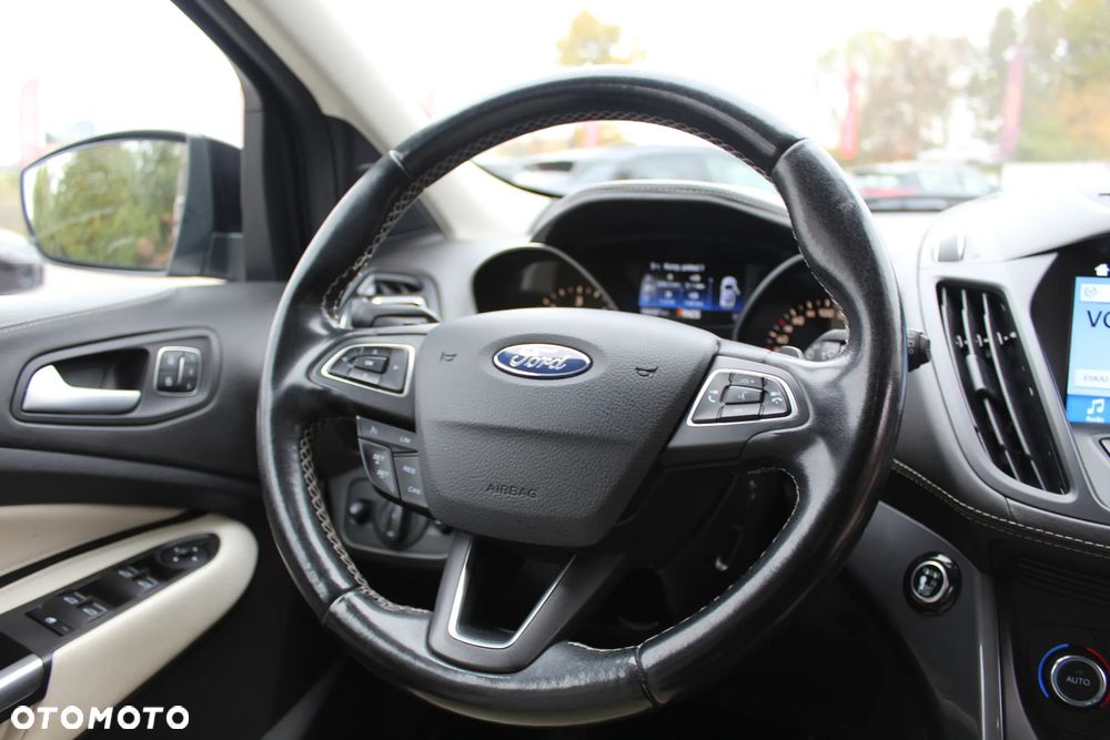 Ford Kuga 2.0 TDCi 4x4 Vignale - 27