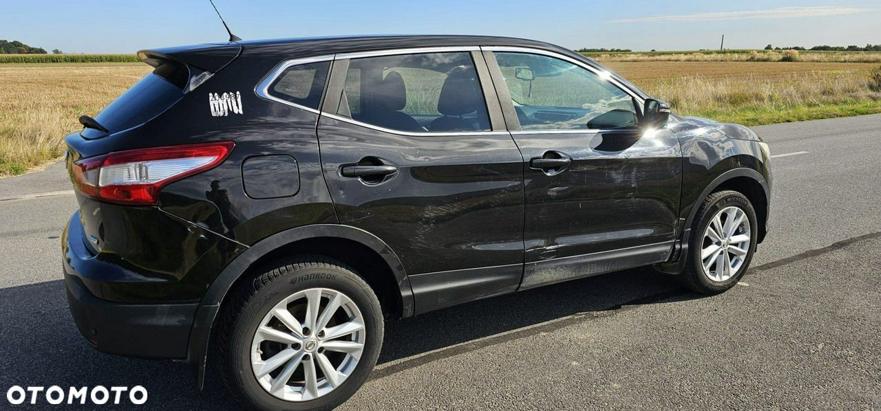 Nissan Qashqai - 2