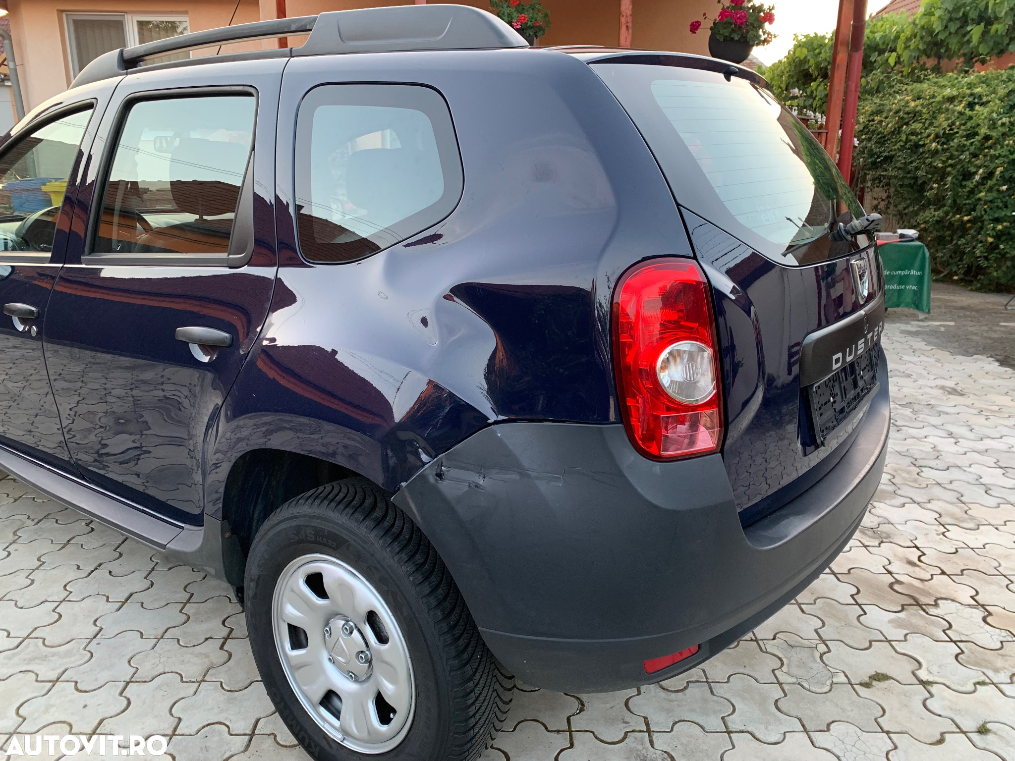Dacia Duster 1.5 dCi 4x4 Laureate - 9