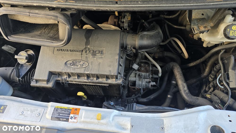 Ford Transit Chalenger 49 ZAMIANA - 38