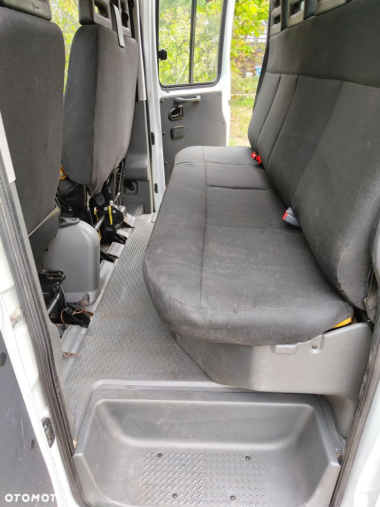 Iveco 35C15D - 9