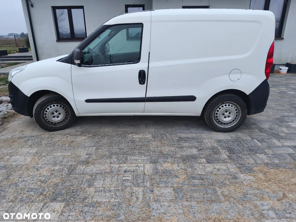 Opel Combo - 2