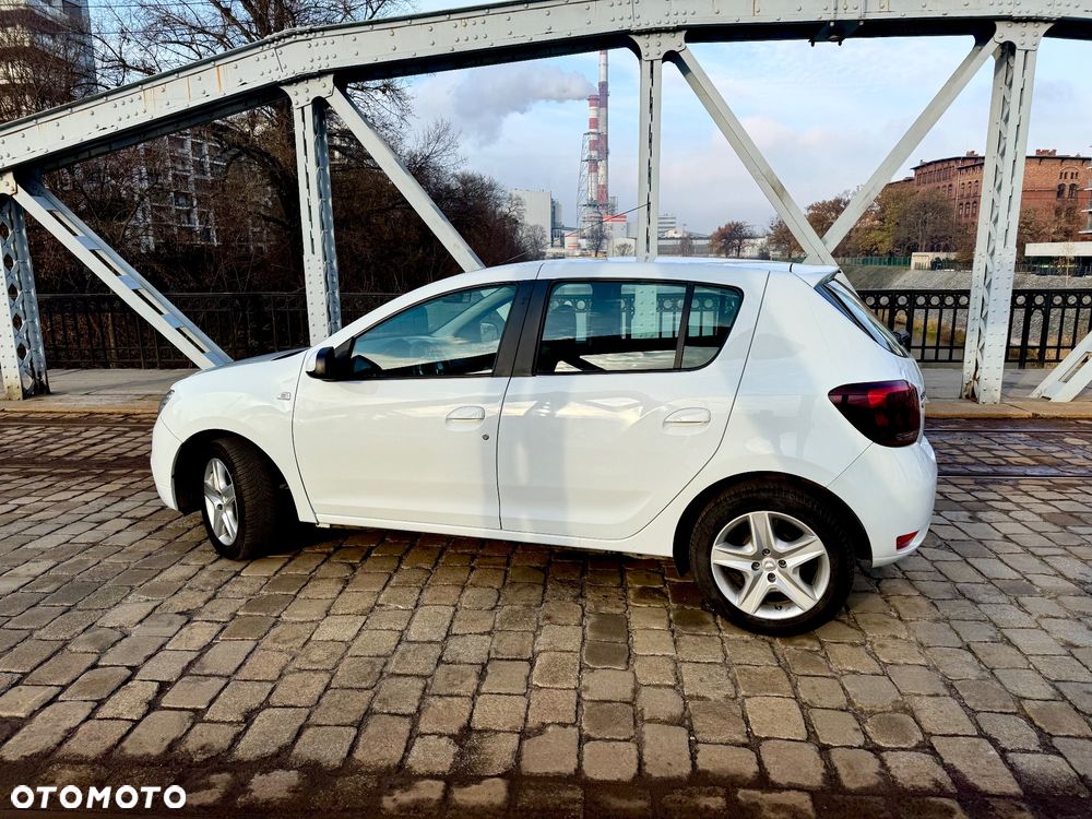 Dacia Sandero - 6