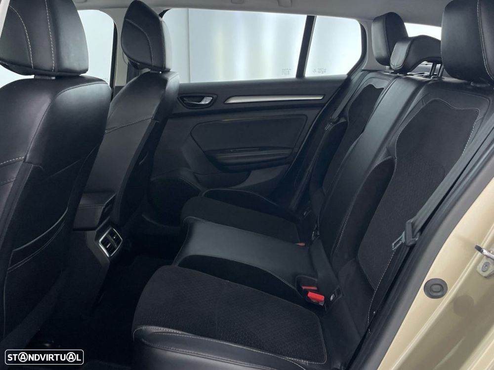 Renault Mégane 1.5 dCi Intens - 12