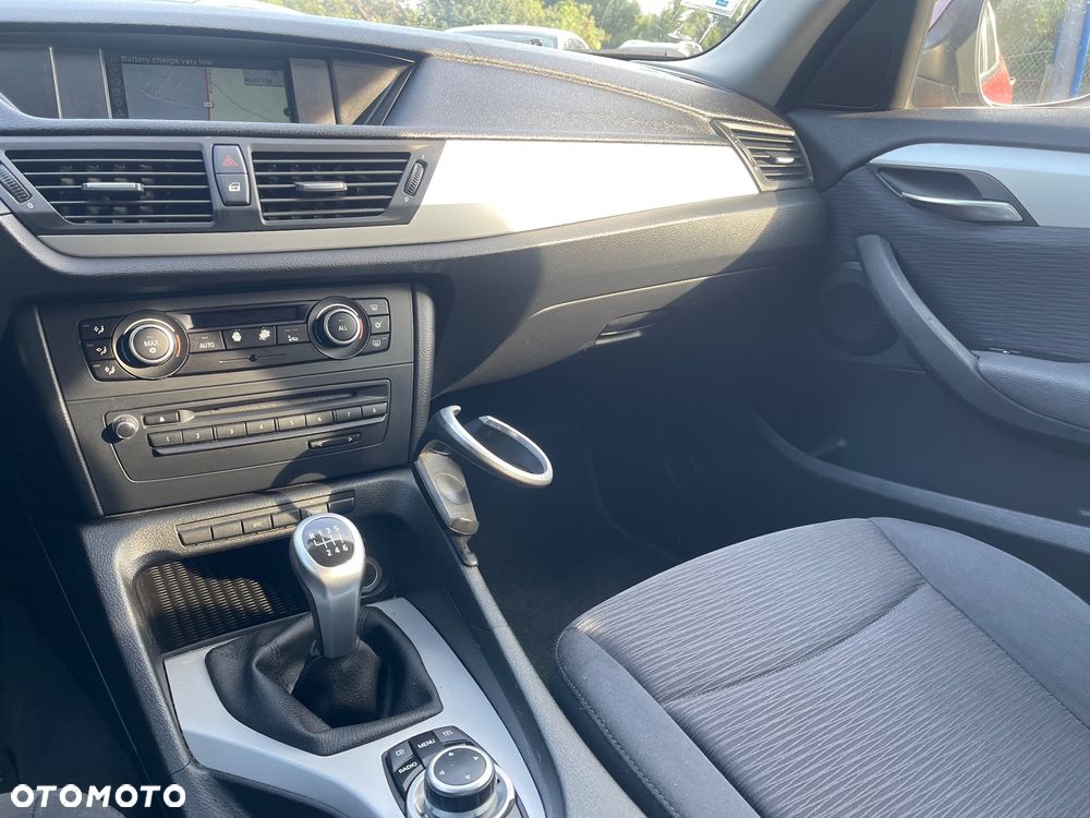 BMW X1 sDrive20d xLine - 30