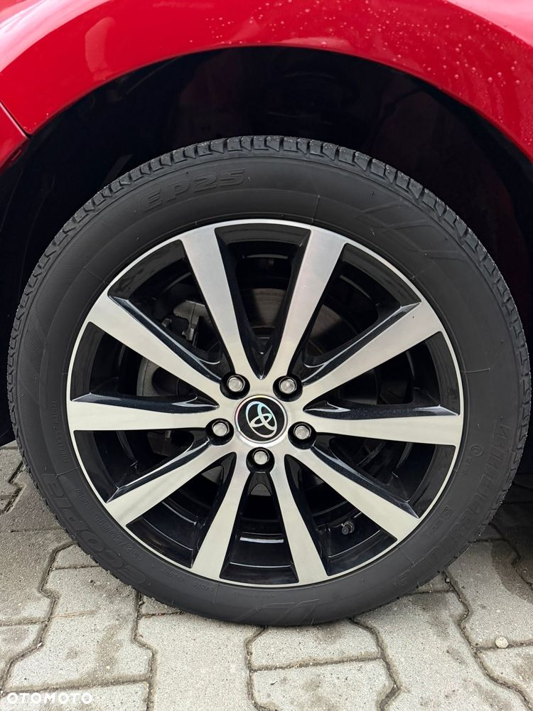 Toyota Yaris - 18