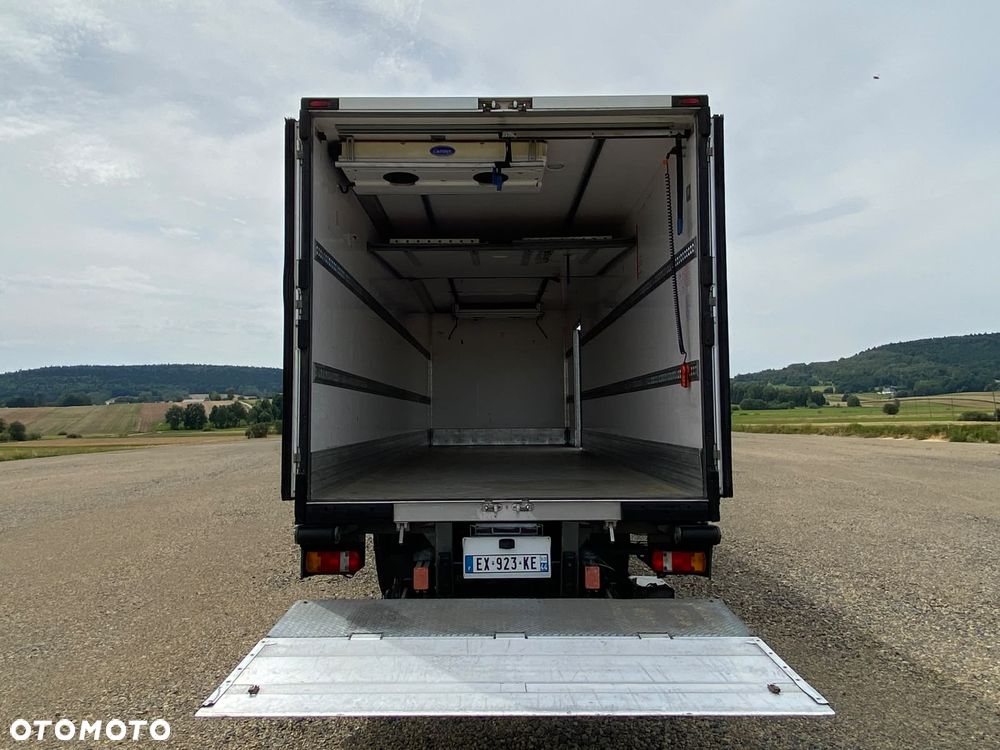 MAN TGM 18.290 | 2018 | Chłodnia 8,8 m | Carrier Supra 1150 Multitemp Silent | Automat | Winda | Drzwi boczne | 329 tys. km - 27