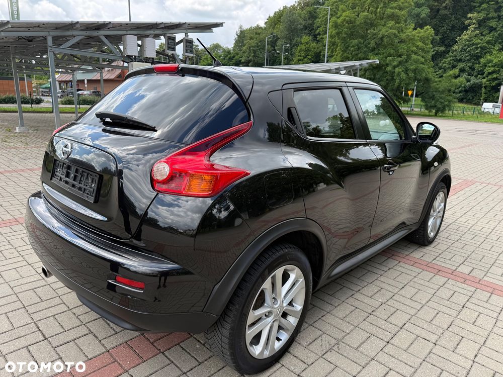 Nissan Juke 1.6 DIG-T ALL-MODE 4x4i Xtronic Acenta - 4