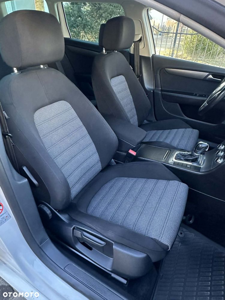 Volkswagen Passat 2.0 TDI 4Motion DSG BlueMotion Tech Comfortline - 32