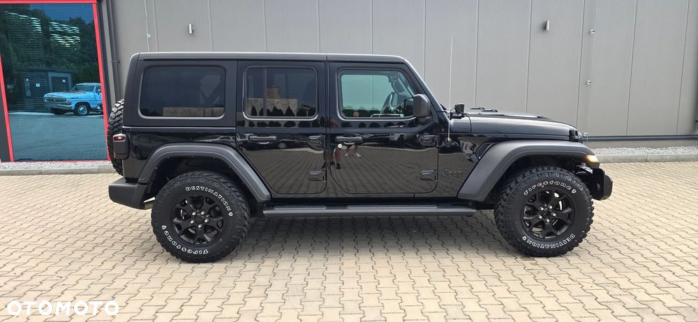 Jeep Wrangler - 9