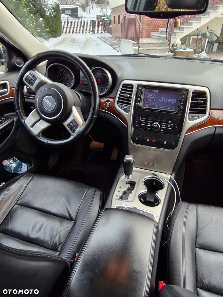 Jeep Grand Cherokee - 9