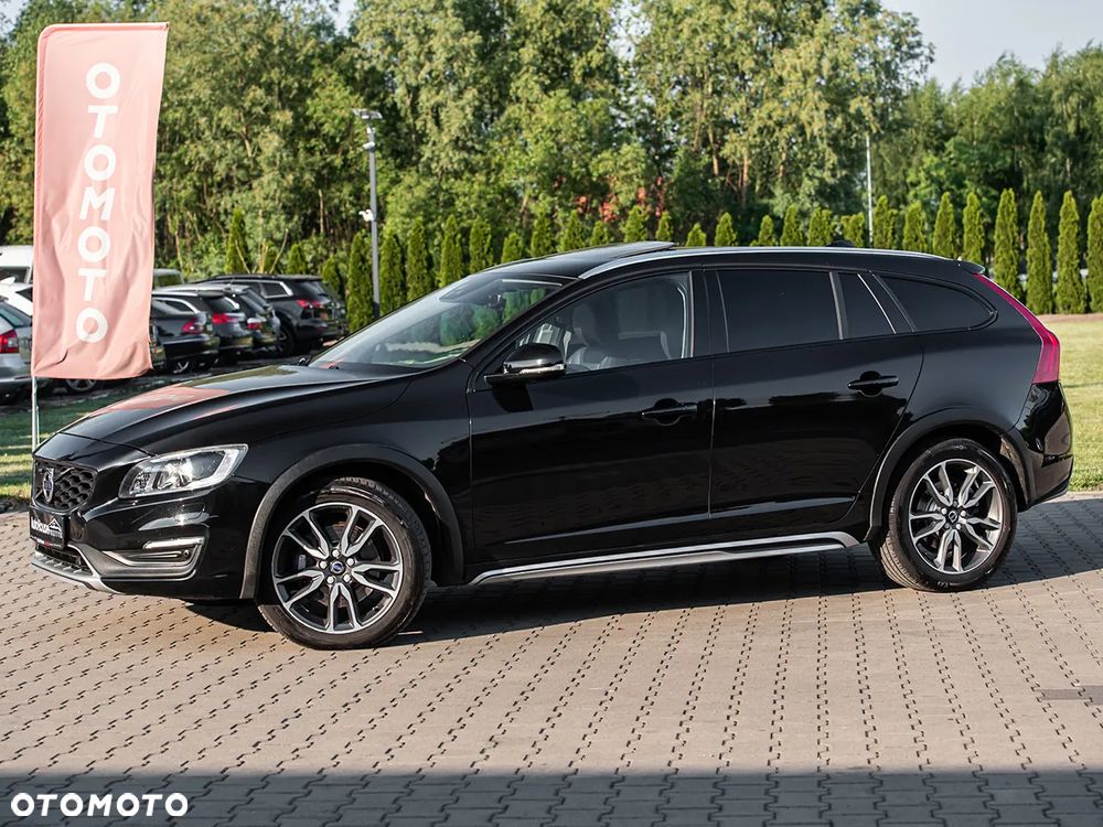 Volvo V60 Cross Country - 31