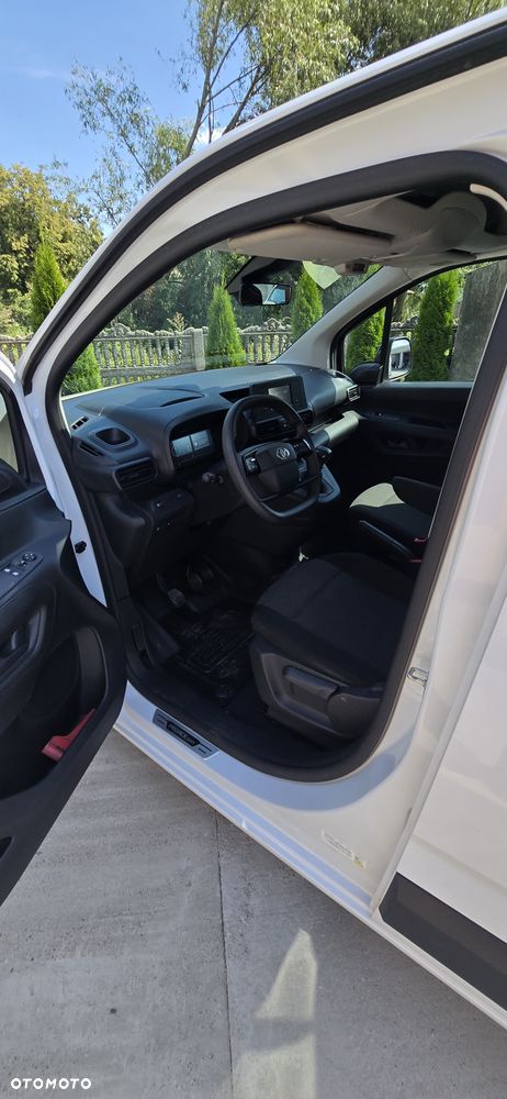 Toyota Proace City - 12