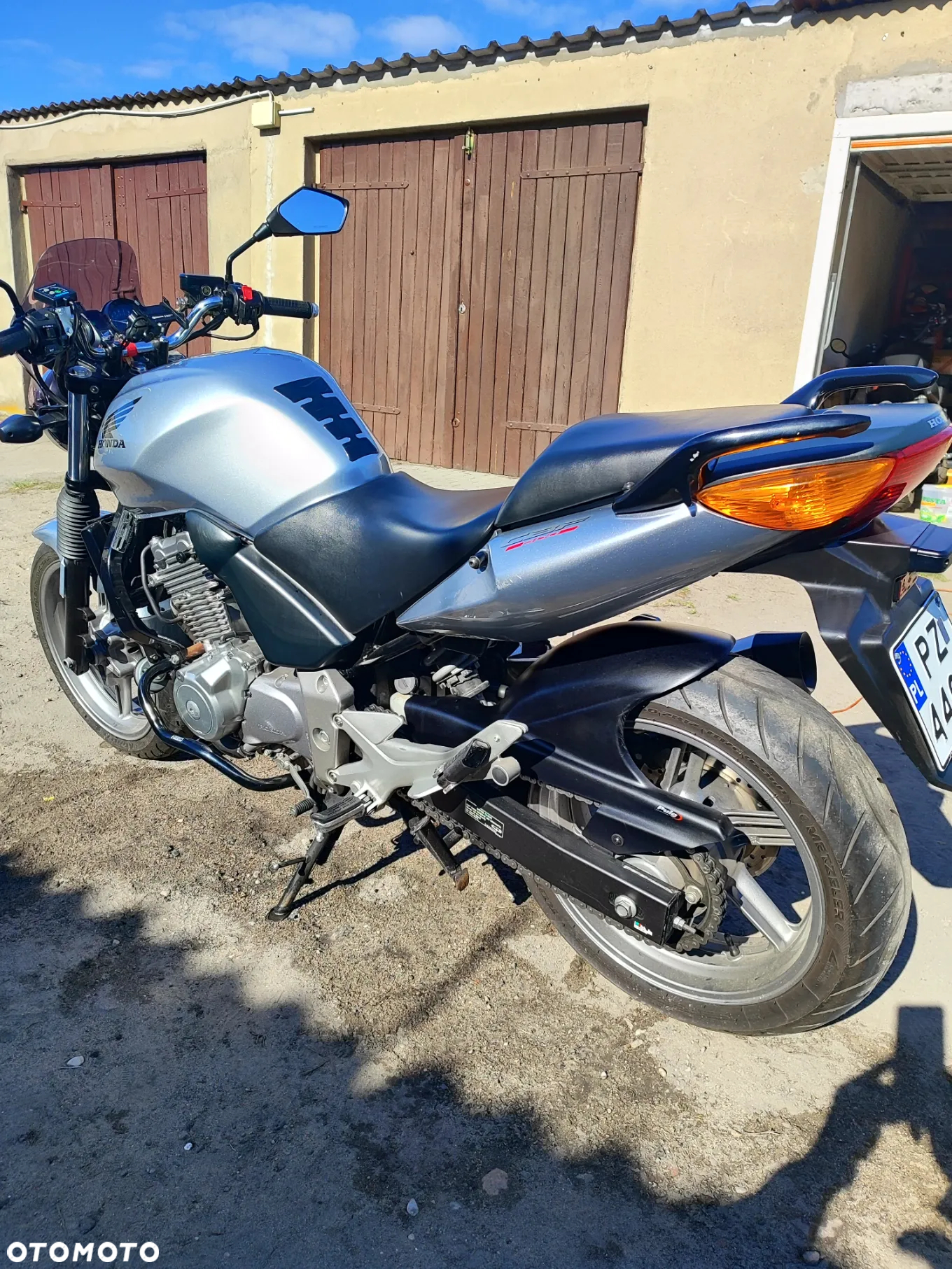 Honda CBF - 9